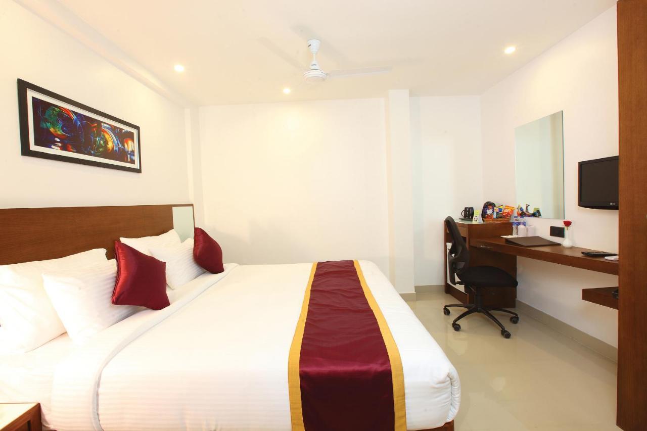 Park Residency Otel Kozhancheri Dış mekan fotoğraf