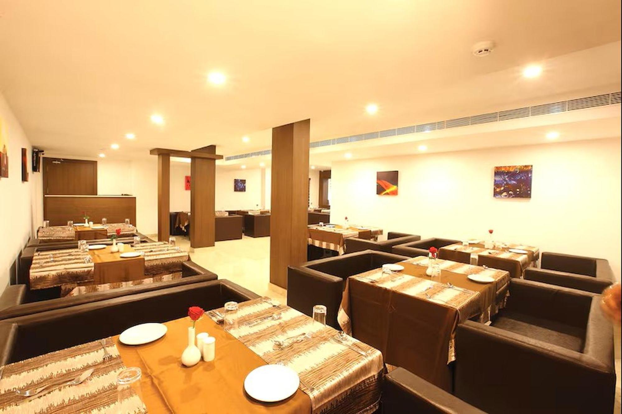 Park Residency Otel Kozhancheri Dış mekan fotoğraf