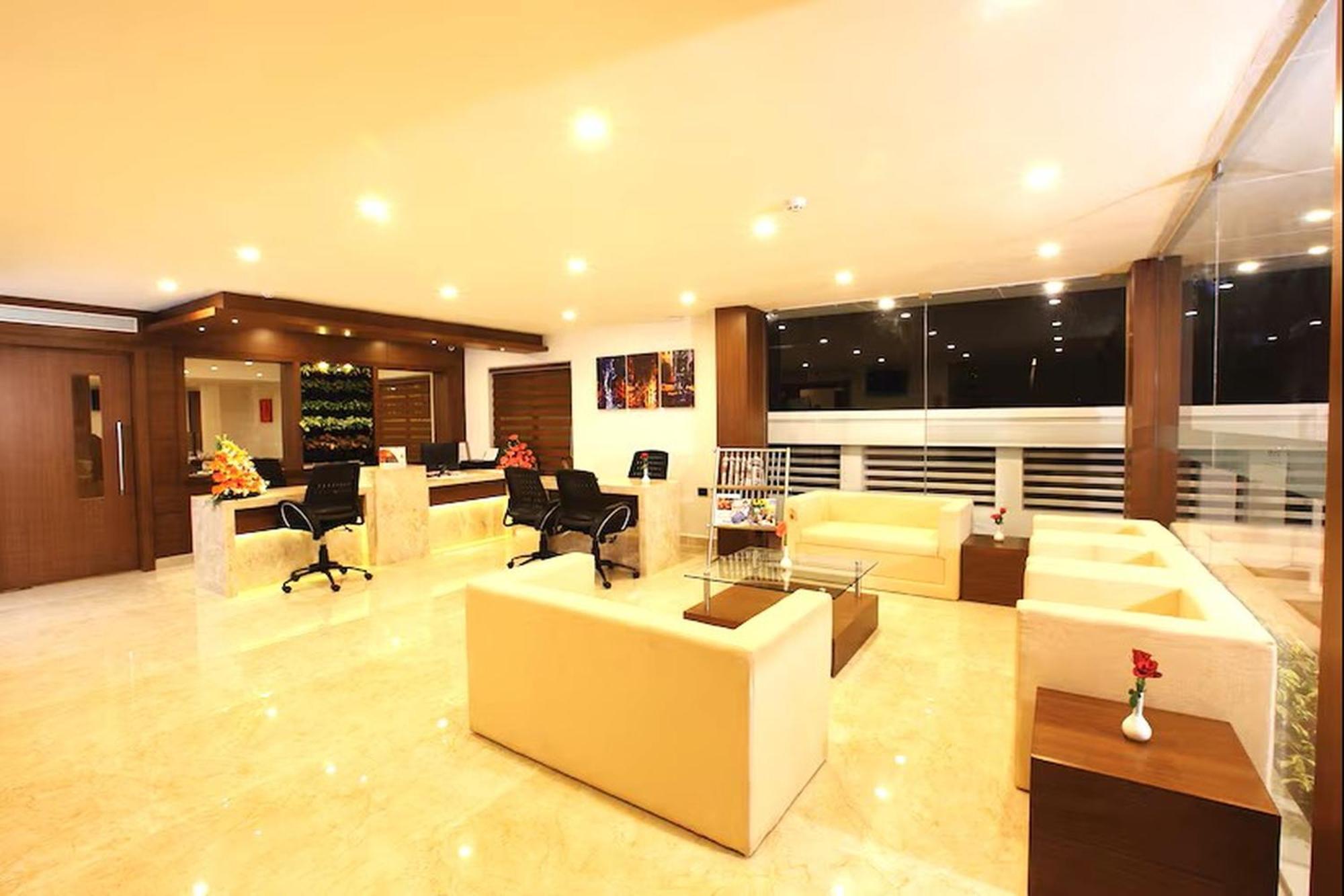 Park Residency Otel Kozhancheri Dış mekan fotoğraf